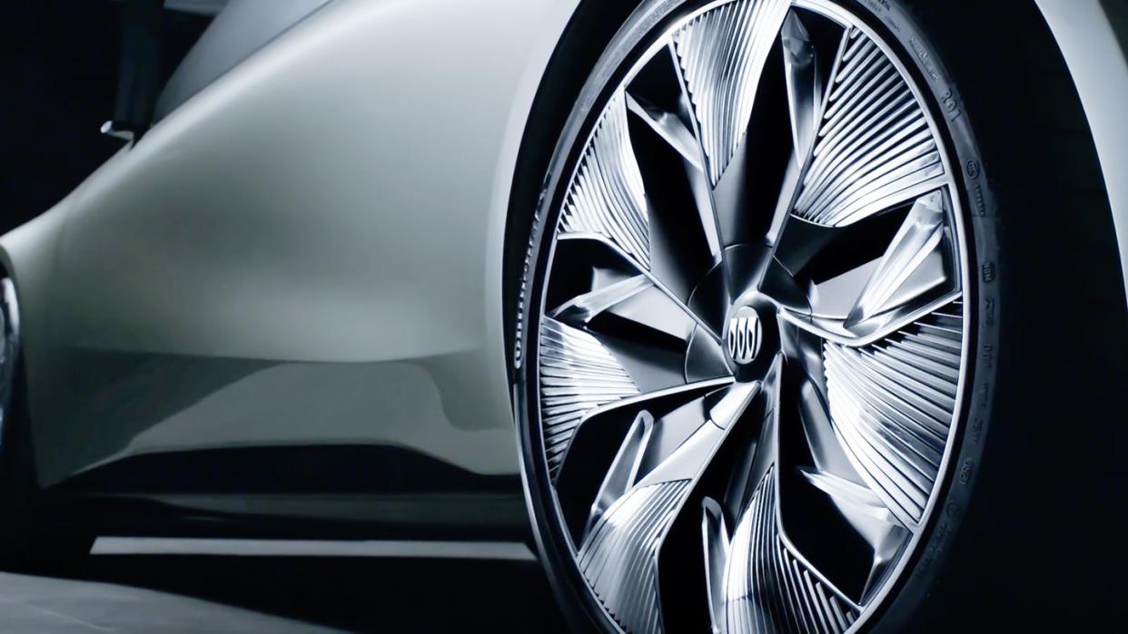 buick concept wheel design close up