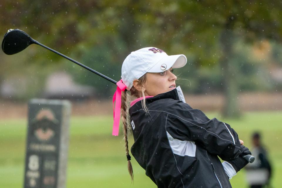 New Albany’s Mia Hammond competes in the Division I state tournament last fall.