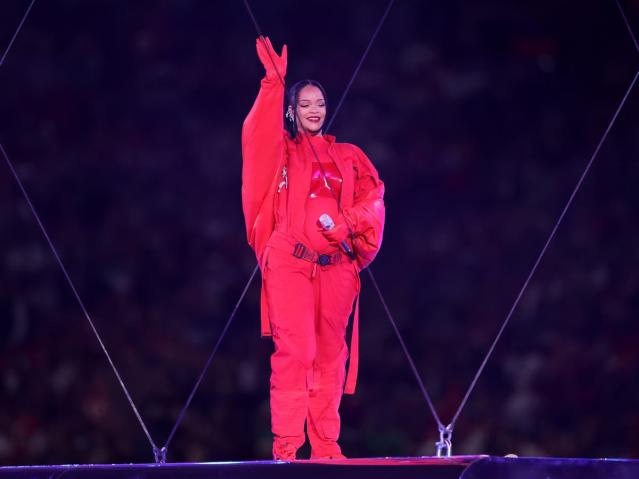 Rihanna Teases Super Bowl Halftime Show 2023 in Dramatic Coat