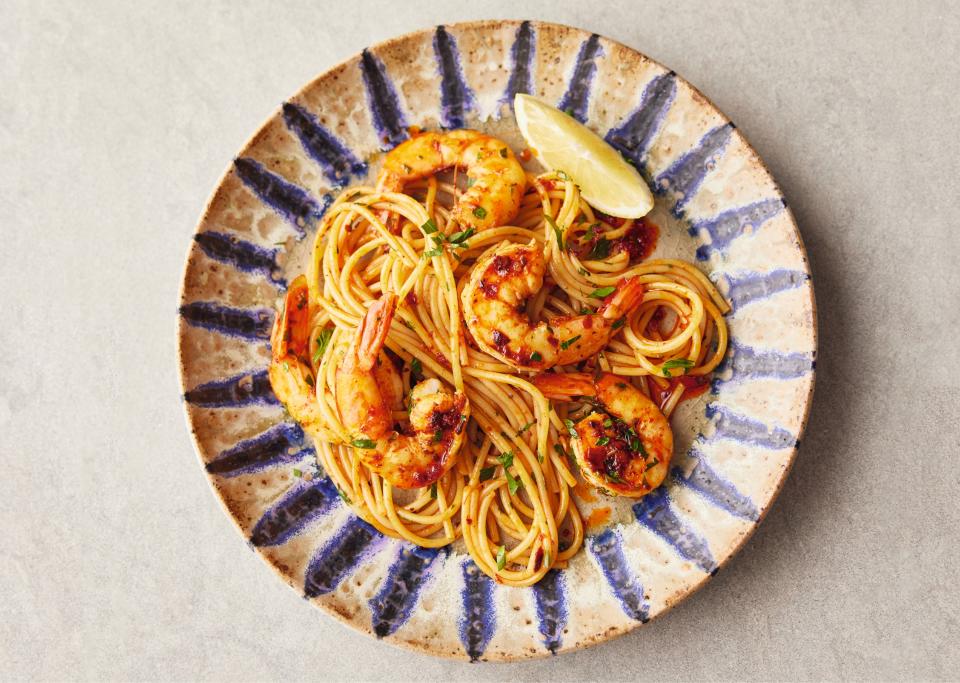 Tunisian prawn spaghetti