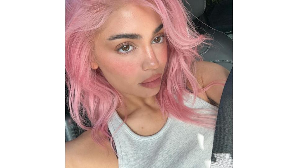 Kylie Jenner's bubblegum pink look