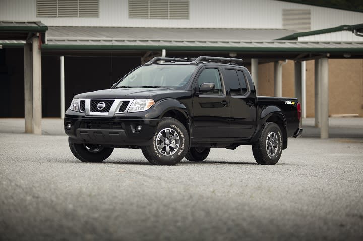 2016 Nissan Frontier photo