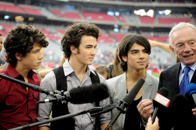 Jonas Brothers Will Be Cowboys' Halftime Show Performers on