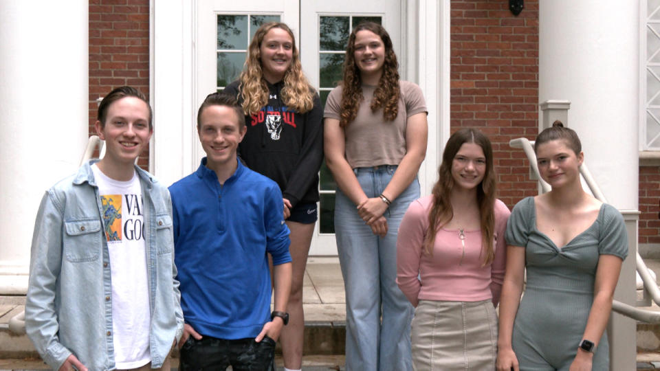 (Left to right: John Dunmire, Matthew Dunmire, Jenna Machuga, Jalynn Machuga, Isabella Reed, and Anastasia Reed) Three sets of twins make up 60% of the top 10 students of Campbell-Savona’s class of 2024.