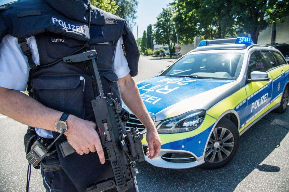 Arbeitgeber, Dienstgrad und Erfahrungswerte spielen beim Lohn der Polizisten eine Rolle. (Bild: Getty Images)