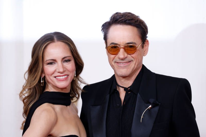 Robert Downey Jr. (R) and Susan Downey attend the Academy Awards on Sunday. Photo by John Angelillo/UPI