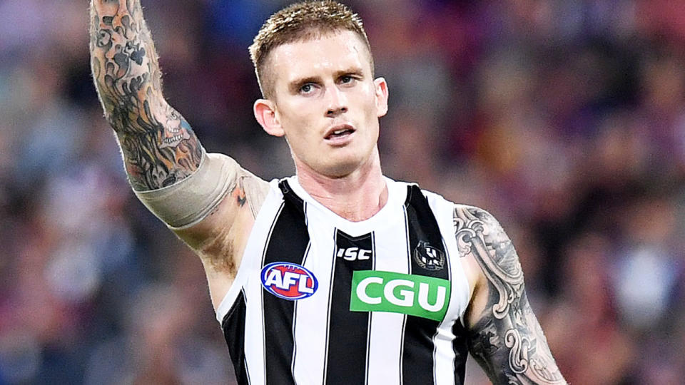 Dayne Beams, pictured playing for Collingwood, will take time out of the AFL to focus on his mental health.