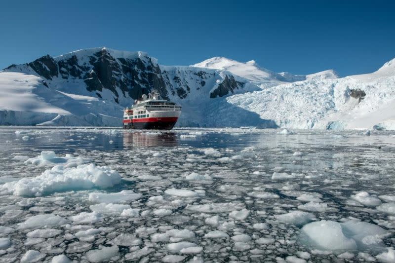 <p>▲為讓小資族也能圓南極夢！KKday推出南極「海達路德16天郵輪之旅」，6/15前限時下單再享每房現折20,000元優惠，折後每人242,270元起，相當於市價1/3的價格。（圖／KKday提供）</p>