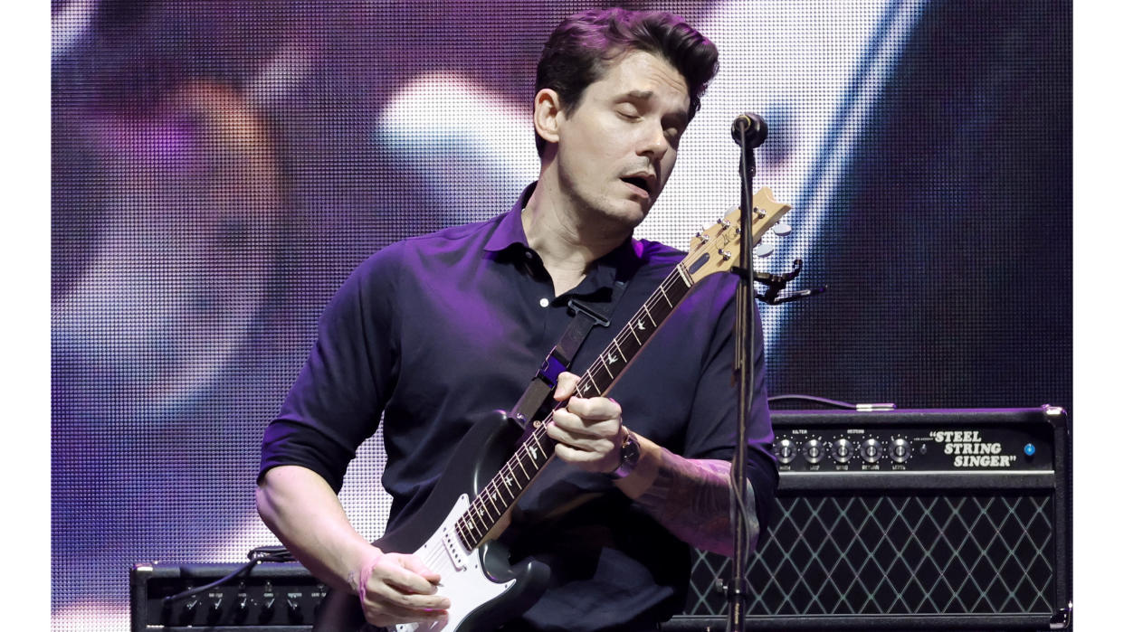  John Mayer performs onstage during Day 1 of Eric Clapton's Crossroads Guitar Festival at Crypto.com Arena on September 23, 2023 in Los Angeles, California. 