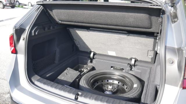 BMW X3 (with spare tire) Luggage Test