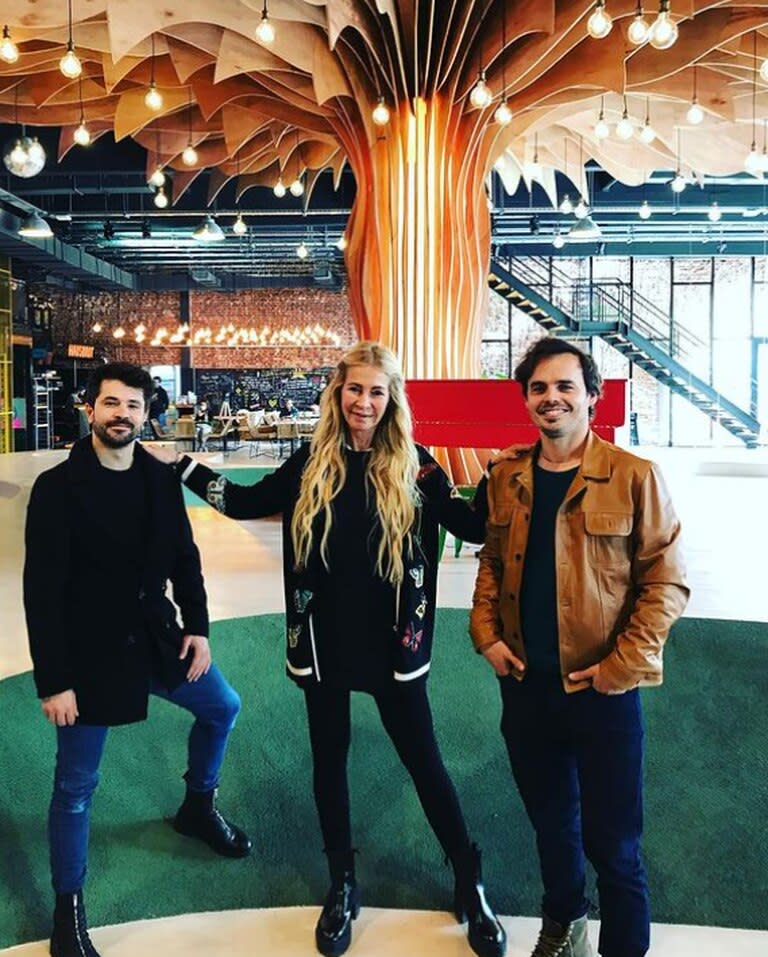 Cris Morena se reencontró con Benjamín Rojas y Felipe Colombo