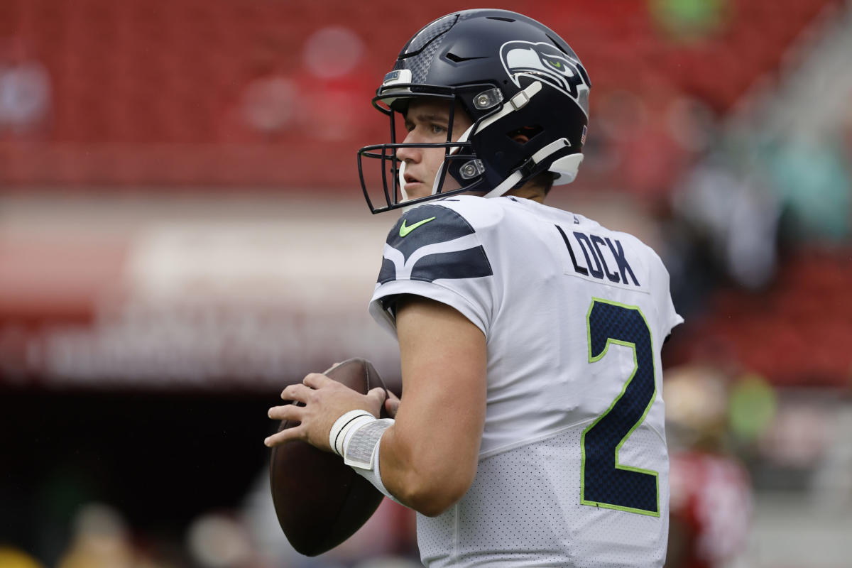 The #Seahawks are re-signing QB Drew Lock to a 1-year deal worth