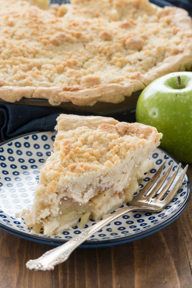 Crumb Apple Pie