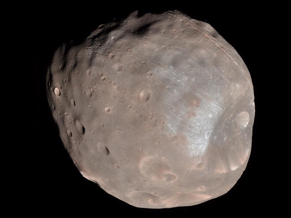 phobos moon mars nasa mro