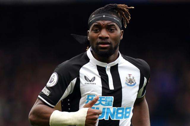 Newcastle United's Allan Saint-Maximin's new hair cut during a