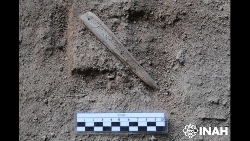 Carving debris, including tools used by ancient groups, were buried beneath the cave’s floor.
