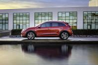 <p>At 106.3 inches, the Niro has the exact same wheelbase as the Prius.</p>