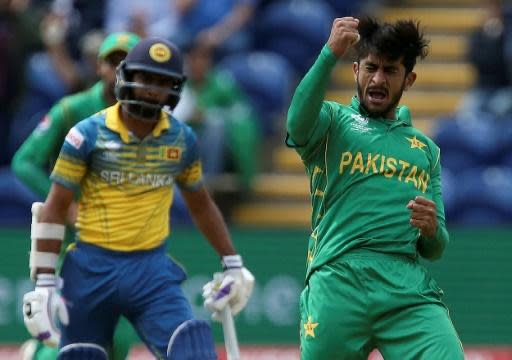 Pakistan eye Champions Trophy semi-final after Sri Lanka collapse