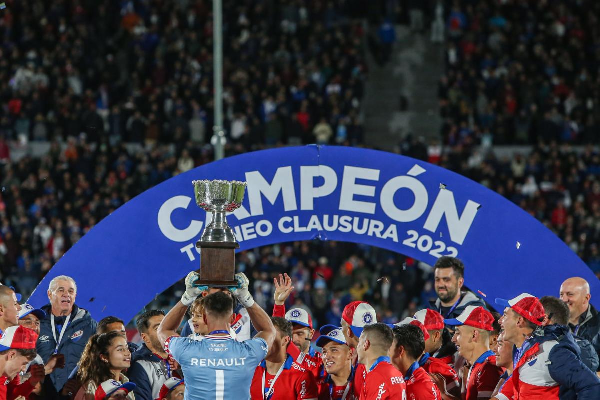 Fútbol, torneo Clausura en Uruguay  Nacional se corona en el Clausura y  apunta al Campeonato Uruguayo