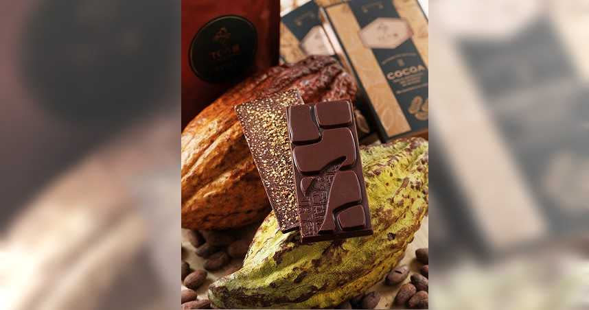 「台灣花生巧克力bar」香濃脆口，獲AOC大賽銀牌。（300元／1片）（圖／于魯光攝）