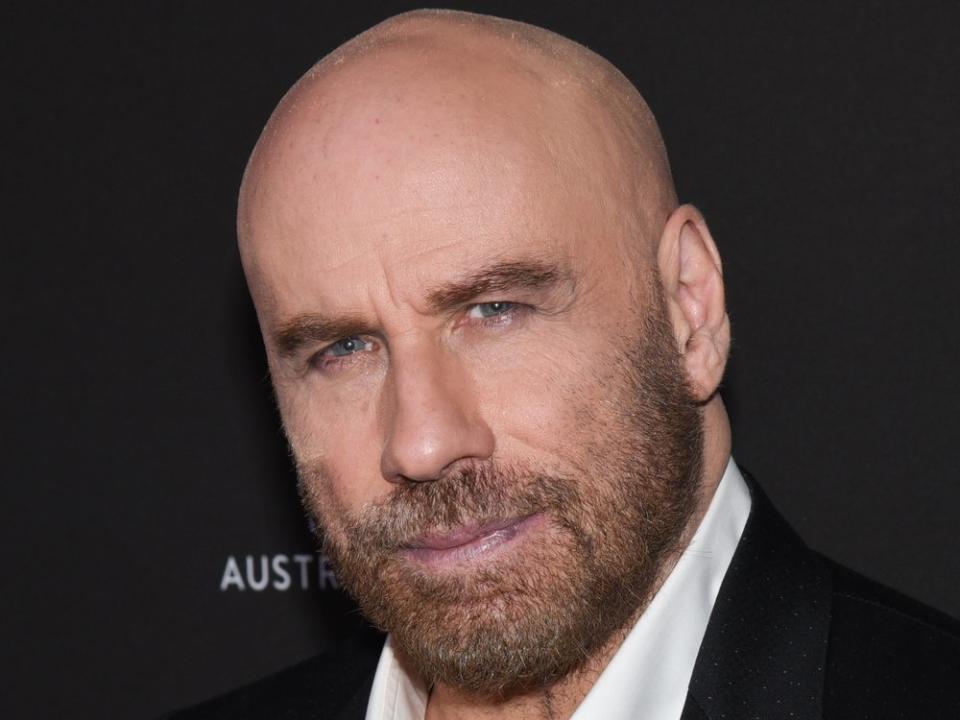 Seit rund fünf Jahren setzt John Travolta selbstbewusst auf Glatze. (Bild: Charlie Steffens/AdMedia/ImageCollect)