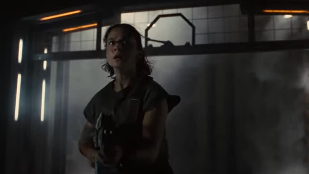  Cailee Spaeny in Alien: Romulus. 