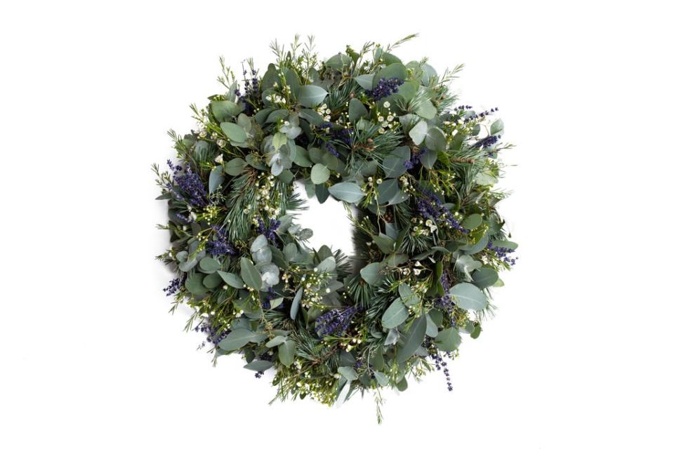 Eucalyptus and lavender Christmas wreath, by Lavender Green Flowers (Lavender Green Flowers)