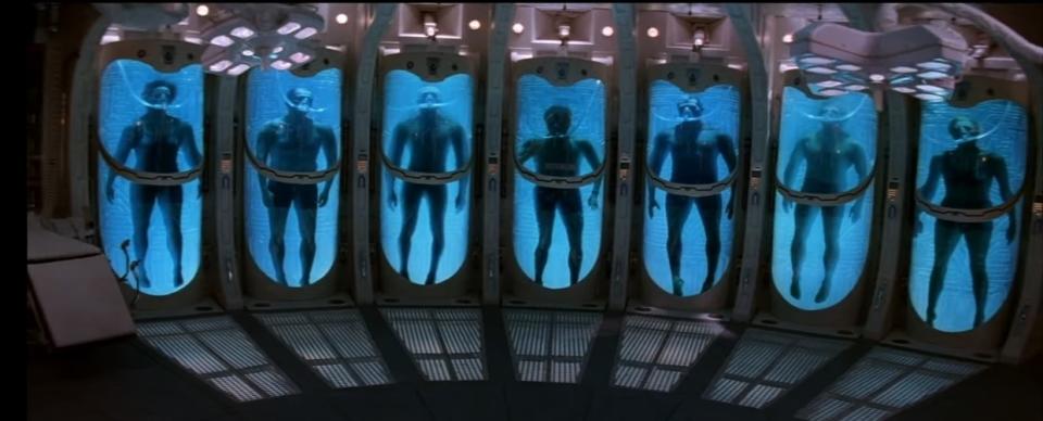 scene with frozen bodies in Event Horizon