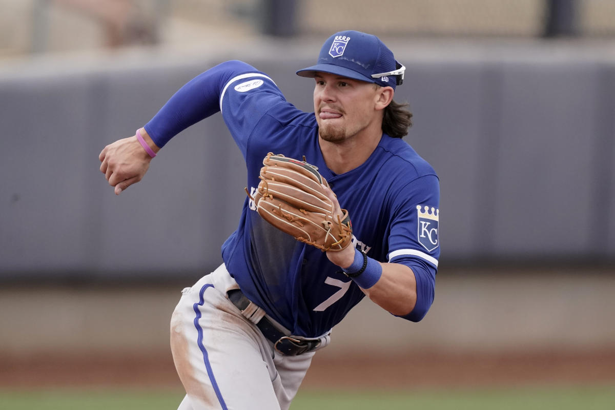 Rookie Torkelson's 2-run bomb sends Tigers past Royals 2-1