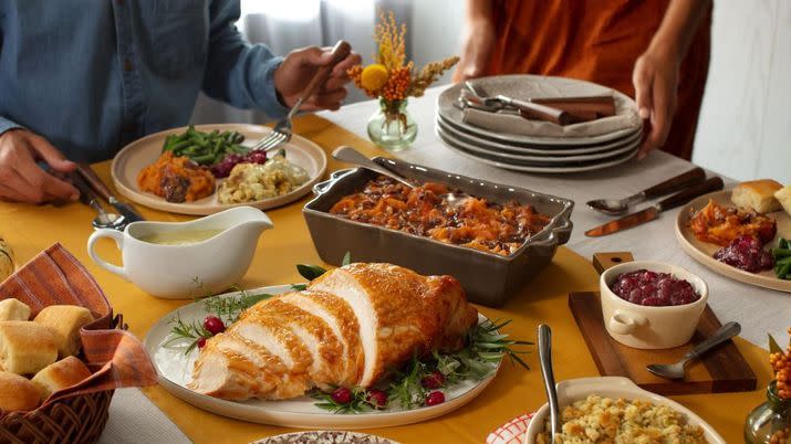 thanksgiving dinner on table