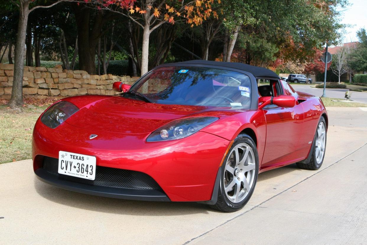 Tesla Roadster ‘Signature One Hundred’ Series._10