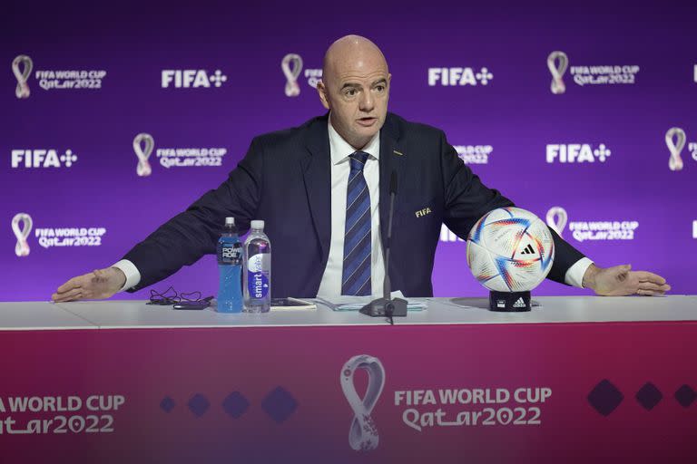 El presidente de la FIFA, Gianni Infantino, aseguró en una entrevista que la organización prepara un videojuego para competir con el clásico de EA Sports