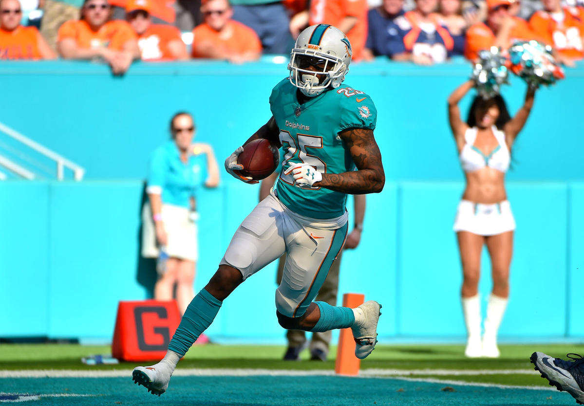 Miami Dolphins CB Xavien Howard voted to the 2022 Pro Bowl