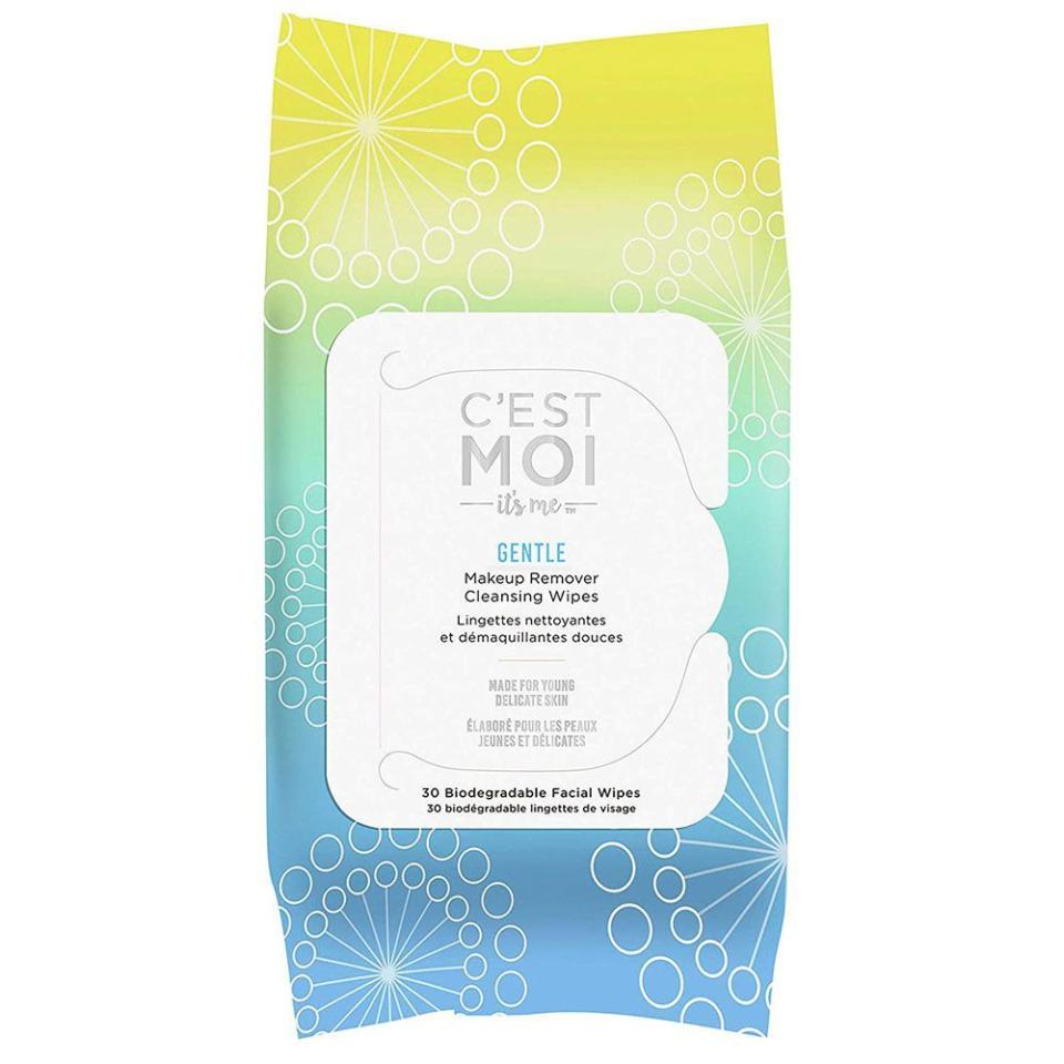 10) C'est Moi Gentle Makeup Remover Cleansing Wipes