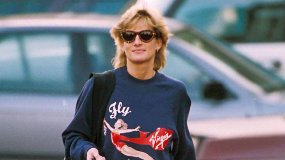 Prinzessin Diana mit ihrem Workout-Pulli im Jahr 1995 (Bild: imago/ZUMA Press)