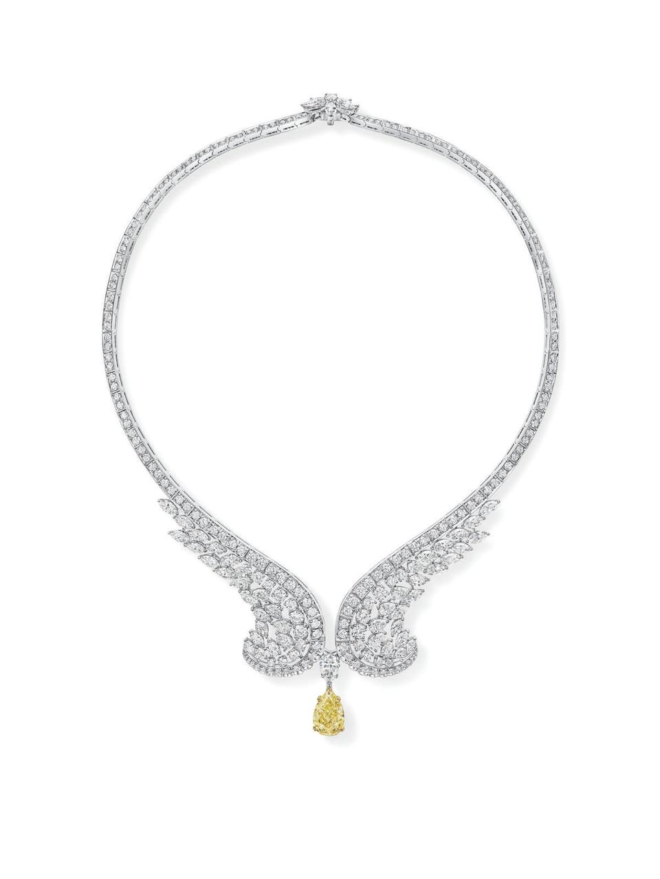 妮可基嫚身著Armani Privé禮服  ，搭配海瑞溫斯頓鑽石與珠寶 。（海瑞溫斯頓提供）