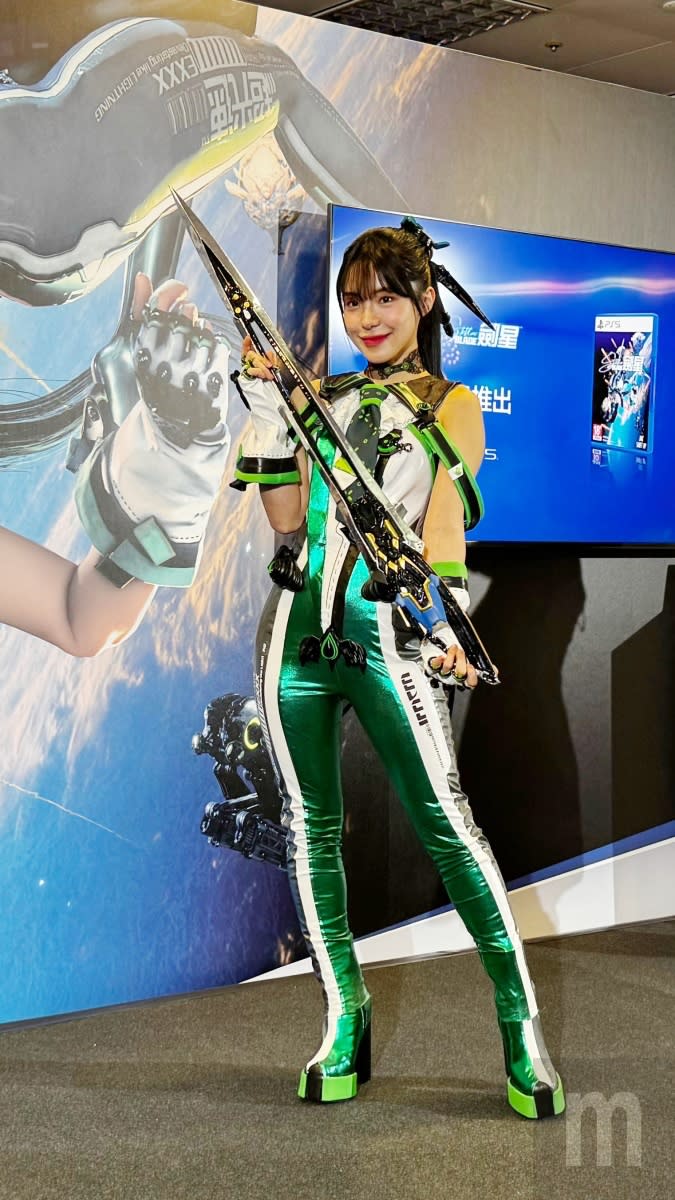 《劍星》於全球市場推出，韓籍啦啦隊女神李多慧以「伊芙」身影親臨台灣上市慶祝活動