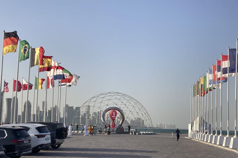 El gobierno espera 1,3 millones de hinchas del fútbol; serán los peregrinos del Mundial