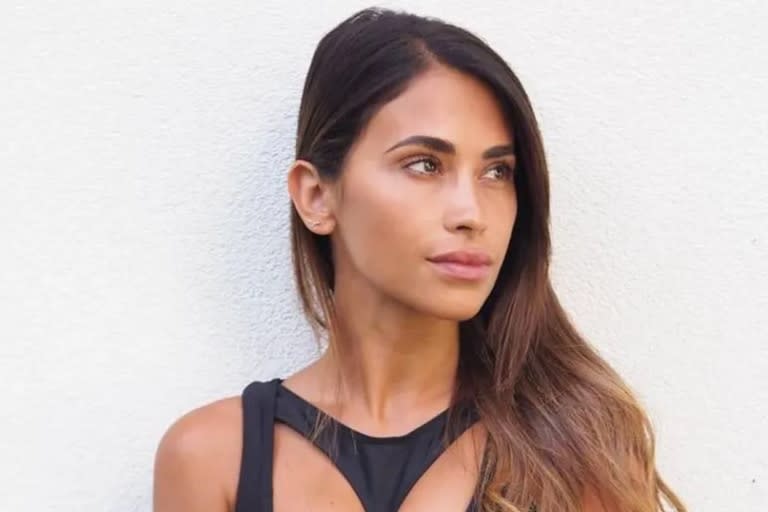 El impactante look de Antonela Roccuzzo en el cumpleaños de Neymar (Foto: Instagram @antonelaroccuzzo)