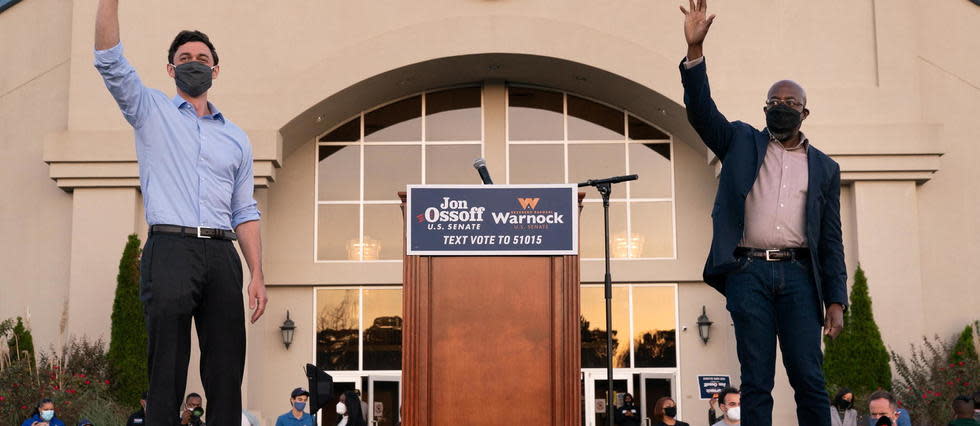 Raphael Warnock et Jon Ossoff en campagne.
