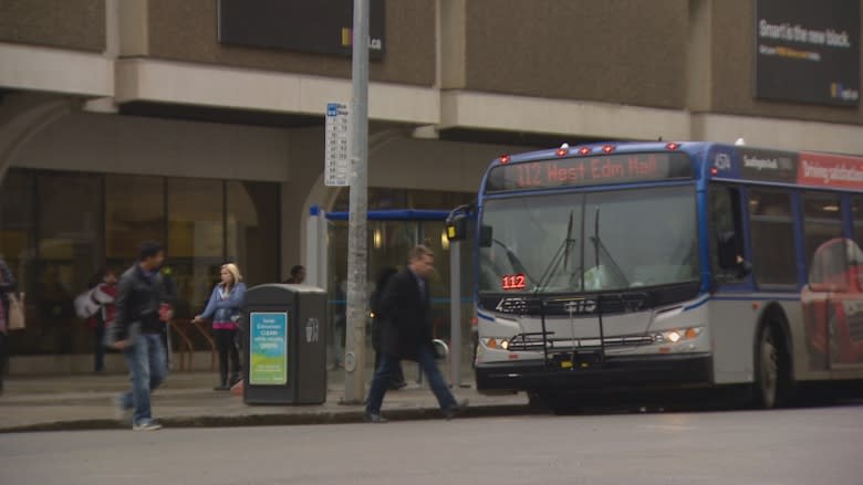 Smart bus tracking system now on all Edmonton transit buses