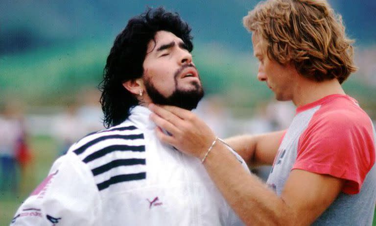 Tomándole el pulso a Diego: Signorini trabajó con él entre 1983 y 1994. Y luego fue su profe en el Mundial 2010.