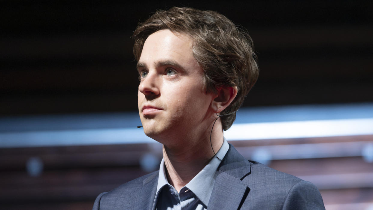  Freddie Highmore as Shaun Murphy giving a TED Talk in The Good Doctor series finale. 