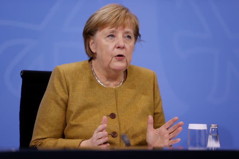 FILE PHOTO: German Chancellor Merkel discuss coronavirus measures with federal state leaders