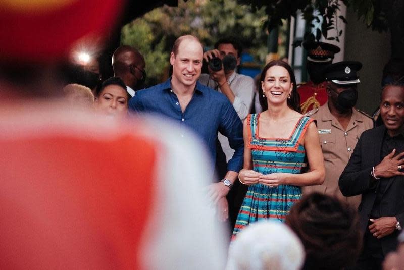 威廉王子與凱特王妃出訪牙買加。（翻攝KensingtonRoyal推特）