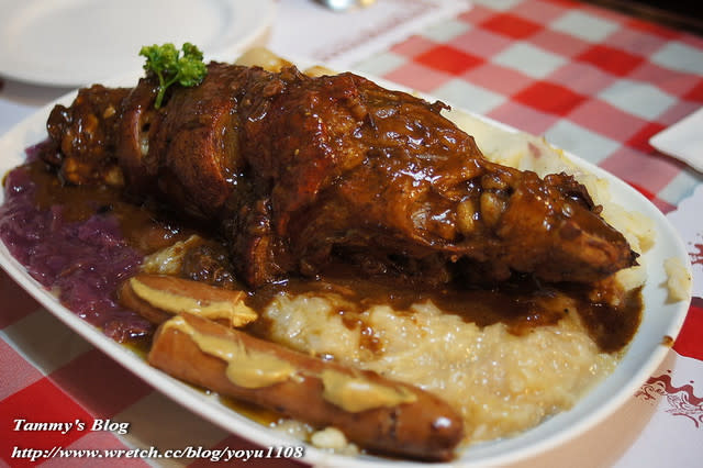 《屏東美食》墾丁。田園德式小餐館　好多肉的夜晚~已歇業