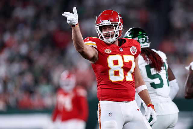 <p>Dustin Satloff/Getty</p> Travis Kelce