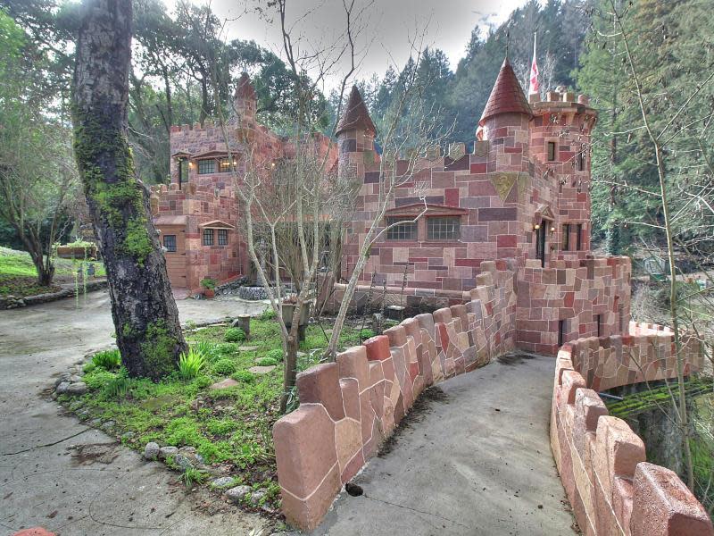 Own Your Own Castle and Play Life-Size Chess On The Roof, As Royalty Does