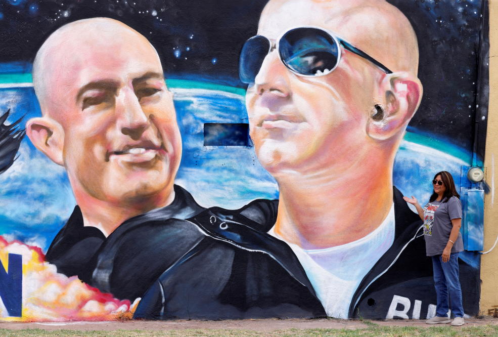 duet with @AliTV Bezos Loses Lawsuit Against Elon Musk