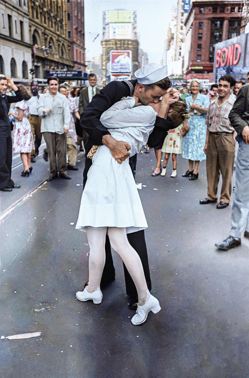 The Colour of Time: VJ Day in Times Square